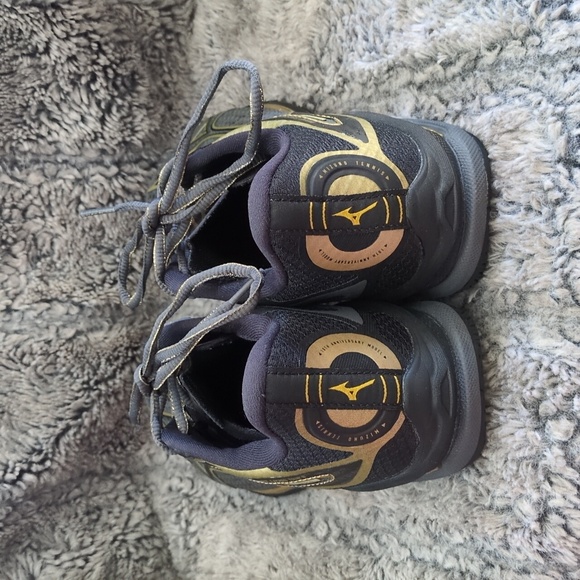 MIZUNO WAVE EXCEED TOUR 6 AC Dark Gray Gold Limited Edition Tennis Shoes   US8.5 - Picture 5 of 8